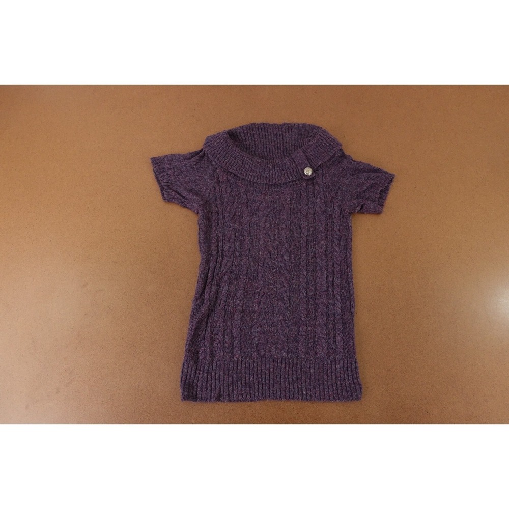 Maurices‎ Women's Size Small Plum Knit Lightweight Short Sleeve Pullover Sweater